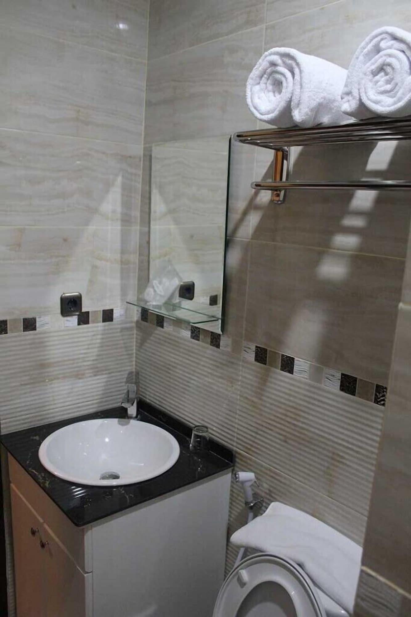 Fontana Hotel Джакарта Екстериор снимка